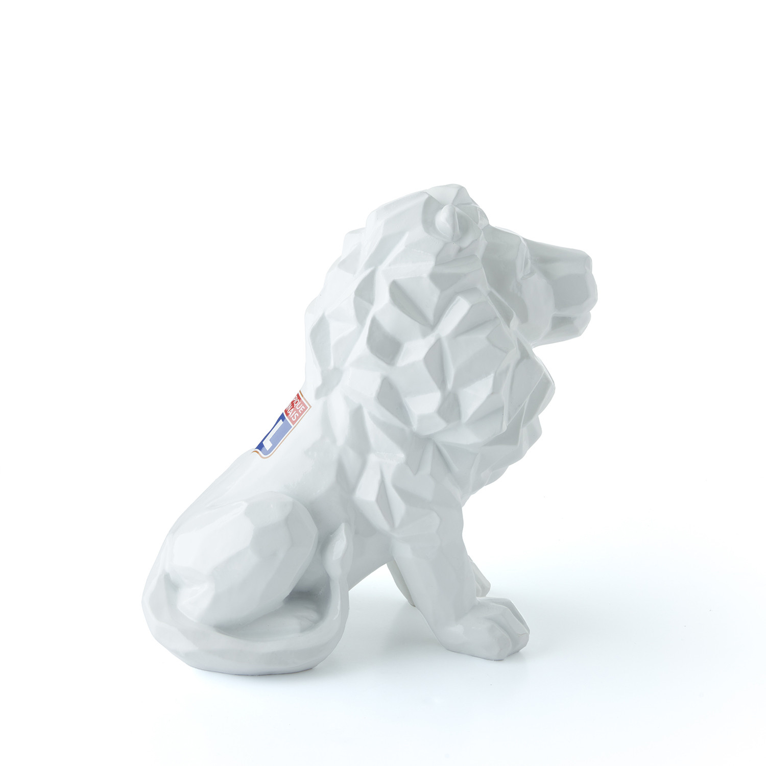 figurine lion blanc