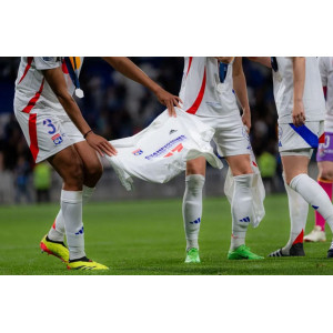 23-24 Olympique Lyonnais Féminin Championnes T-Shirt