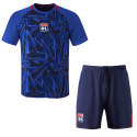 Men's Training strike T-shirt and shorts