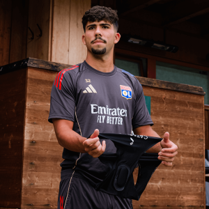 Maillot d'entraînement Joueur Junior 25-26 - Olympique Lyonnais