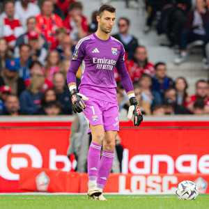 Purple Goalkeeper Jersey Men 25/26 - Olympique Lyonnais