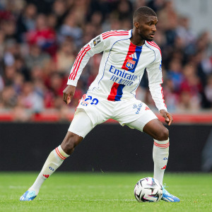 Junior Home Shorts 25-26 - Olympique Lyonnais