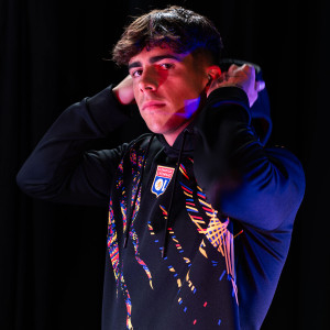 Sweat à capuche Training CityLight Mixte - Olympique Lyonnais