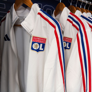 Unisex Home Pre Game Jacket - Olympique Lyonnais