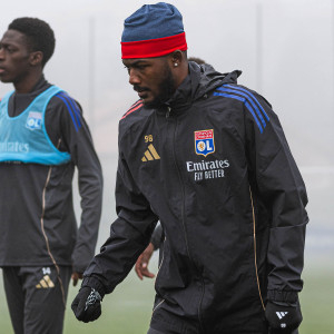 Men’s Player All-Weather Training Jacket 25–26 – Olympique Lyonnais