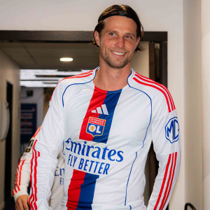 Maillot Domicile Homme Manches Longues 25-26 - Olympique Lyonnais