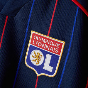 Ligue 1 Badge Junior Away Shirt 2025–26 - Olympique Lyonnais